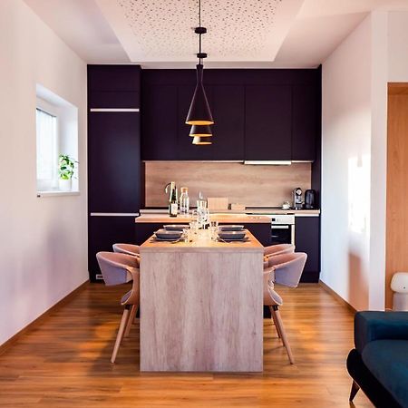 Apartman Eden Rožnov pod Radhoštěm Eksteriør bilde